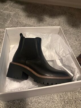 Nordstrom Black Leather Chelsea Lug-Soled Ankle Boot